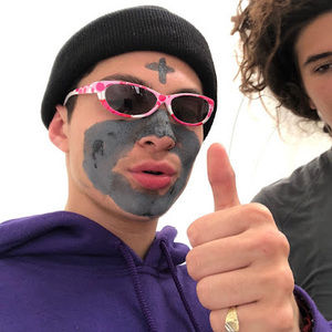 Meet your Posher, Michael